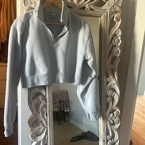 Tna cozy size medium crop sweater